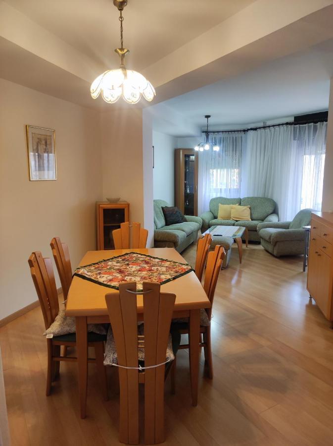 Gorans Home Skopje Luaran gambar